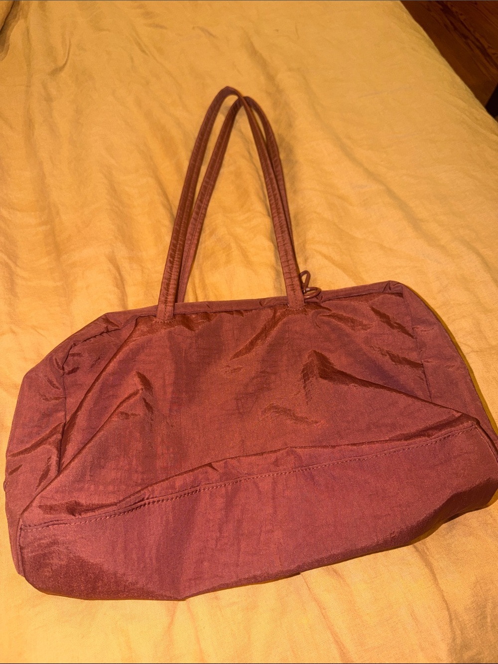 BAGGU medium nylon bowler bag maroon burgundy reddish color